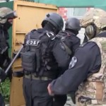 04 Irruzione della Polizia in casa di fratelli T.G., da sito JW.ORG.