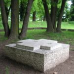 09-Bascape-monumento-vittime-del-27-ottobre-1962