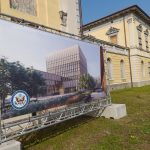 02 Il pannello di presentazione del nuovo edificio Consolare
