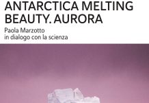 “Antarctica Melting Beauty. Aurora”: la mostra fotografica di Paola Marzotto all’Acquario Civico